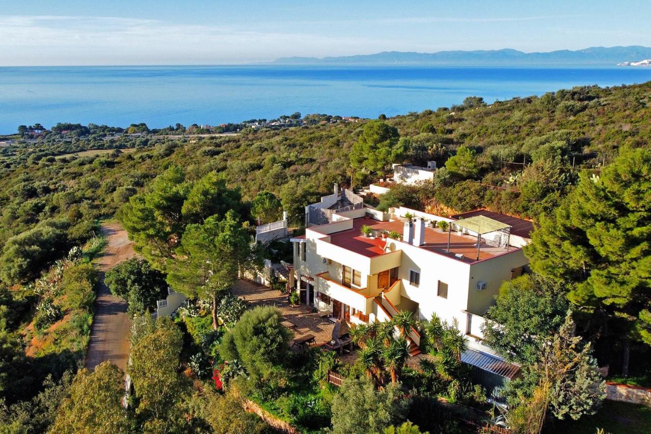 Villa Bella Salmagi - Surya Sardinia Holidays & Yoga Capitana Luaran gambar